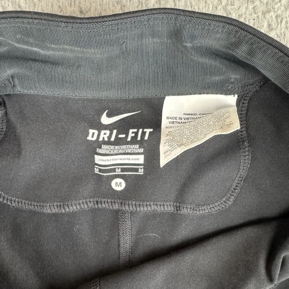 Nike Running‎ Dri-Fit Black Pull-On Drawstring Compression Capris Size Medium